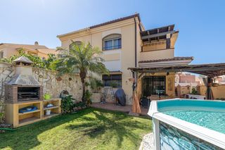 Xalet  Calle carlos saavedra lamas. Espectacular casa en alhaurin de la torre