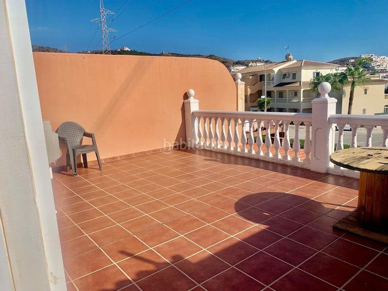 Foto fe14d824-71af-4828-88b9-39f54c1b29d2. Xalet amb calefacció aparcament piscina a Torrox park Torrox