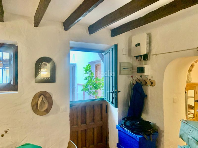 Foto 94f14b66-f028-454e-b6b9-566cc3322253. Casa amb xemeneia calefacció aparcament a Alcaucín