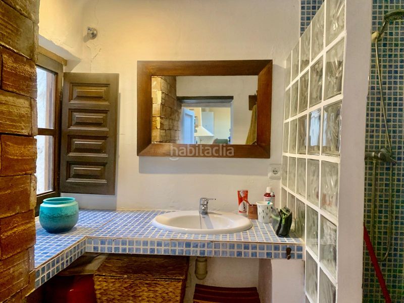 Foto 95a9d0e4-f9cb-4369-aad7-35d916e0e9cb. Casa amb xemeneia calefacció aparcament a Alcaucín