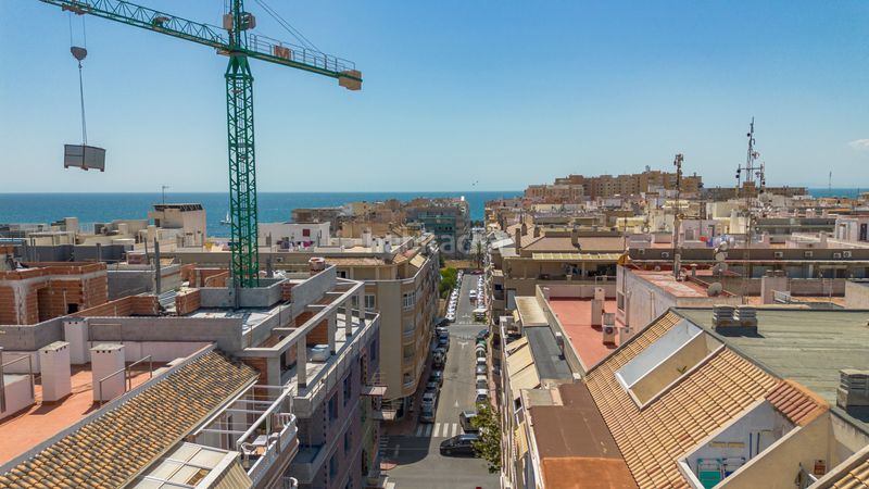 Foto 579a0f19-e0e8-43cf-8d90-c58ea946ed3a. Dúplex a calle san pascual 170a a Antonio Machado Torrevieja