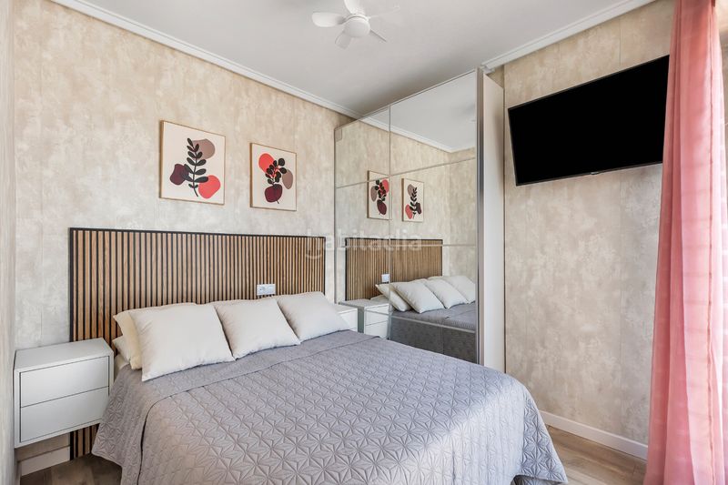 Foto f3d432b0-bd5f-4a62-9655-40c8b93b9716. Dúplex a calle san pascual 170a a Antonio Machado Torrevieja