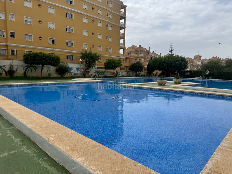 Foto bbd21e91-4b70-41e4-9d4c-6373bcc65f84. Pis a calle helena 2a a Torreblanca Torrevieja