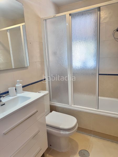 Foto 2ac69f29-90d7-40bb-a946-5b265e02ba6b. Flat in avenida doctor mariano ruiz canovas 24 in Torrevieja