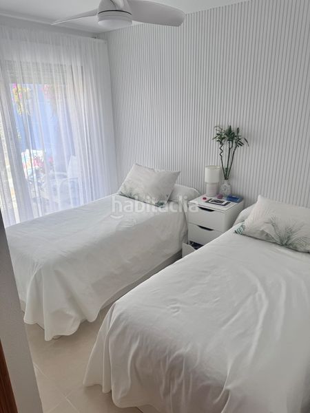 Foto 40aa3c43-3b5d-4070-b8c7-32c37a84fd86. Flat in avenida doctor mariano ruiz canovas 24 in Torrevieja
