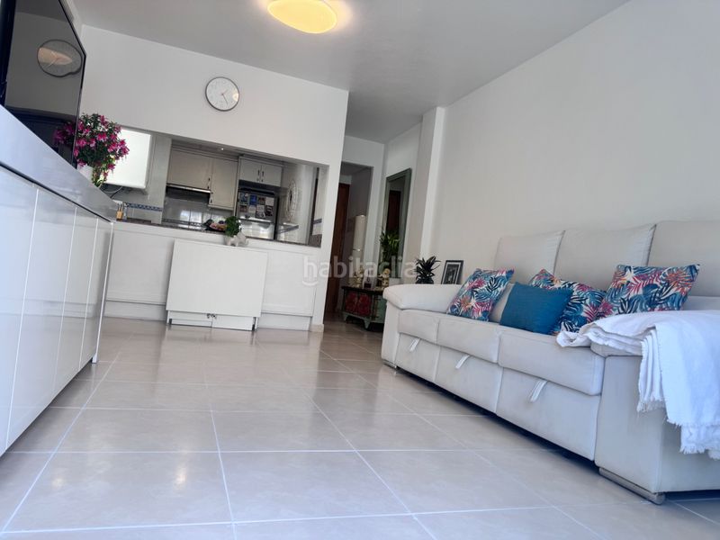Foto 534aab29-dfed-4ed6-8861-b08cf8e8e13b. Flat in avenida doctor mariano ruiz canovas 24 in Torrevieja