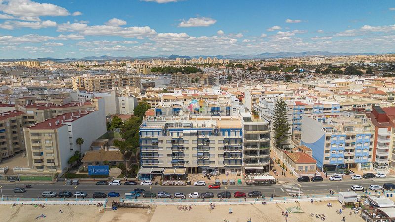 Foto 55515064-16fb-4286-b1e0-d37e8844cffa. Flat in avenida doctor mariano ruiz canovas 24 in Torrevieja