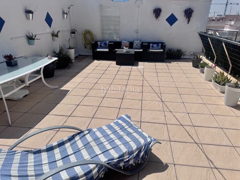 Foto 7e475ba7-6ac4-4cdd-9dc3-b0e2412ea6f8. Flat in avenida doctor mariano ruiz canovas 24 in Torrevieja
