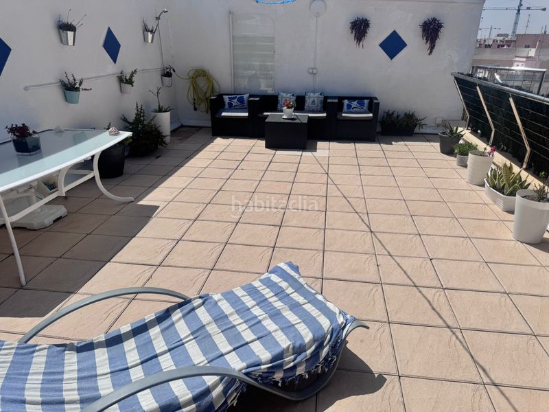 Foto f83b1d13-5851-41fd-9673-1ce97351d110. Àtic amb aparcament piscina a Zona Playa de los Locos Torrevieja