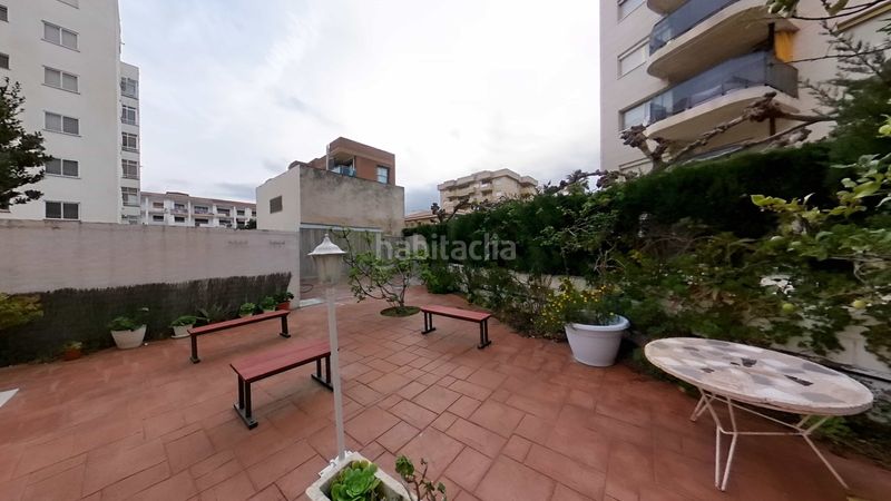 Foto 949d34b3-6935-4d3d-a944-72e9582b270c. Estudi a Passeig Marítim Miami Platja