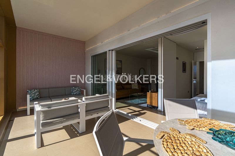 Foto 41ca346a-4f13-43dd-bc9e-036da7487ec0. Apartament amb piscina a Playa Poniente Benidorm