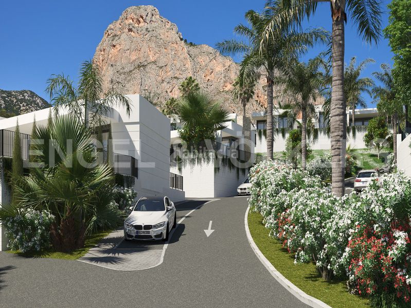 Foto f7f0f0f7-4040-4f71-bb81-8ab772962b3f. Casa amb piscina a Casco urbano Polop