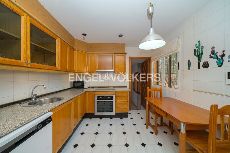 Foto 547e8ec3-519c-46e1-9861-777102406a6c. Casa adosada en Sierra Helada Benidorm