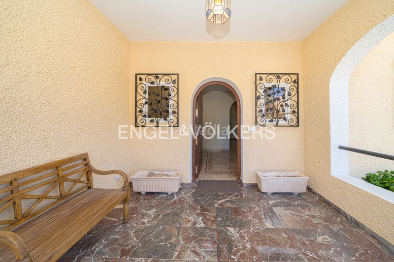 Foto 3d4a84c1-bd52-4677-b3d0-ca80c3b8e49d. Casa amb piscina a Varadero Nucia (la)