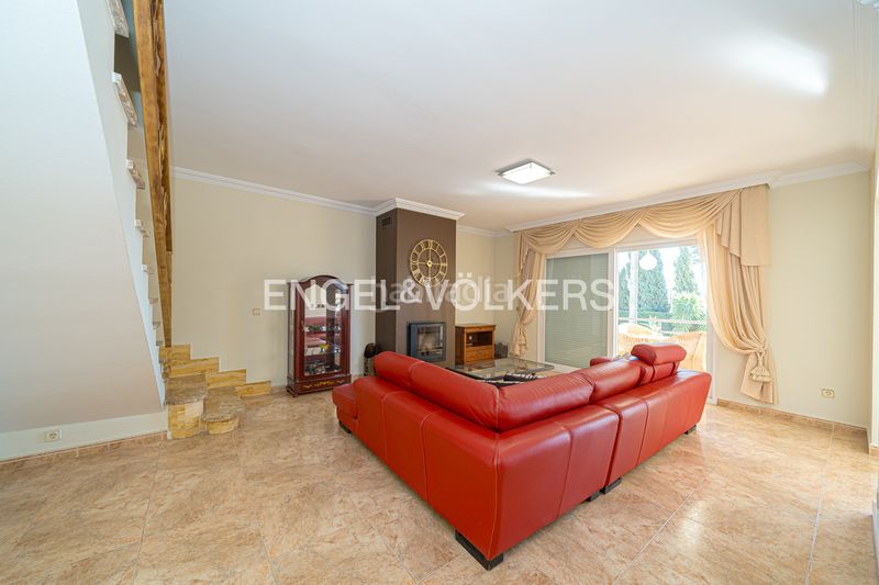 Foto 827045e3-f463-455f-b354-261da51d823c. Casa amb piscina a Varadero Nucia (la)