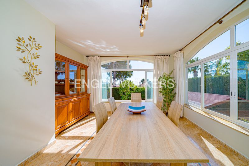 Foto ca61a786-da3e-4dc1-af8e-f4f194990193. Casa amb piscina a Varadero Nucia (la)