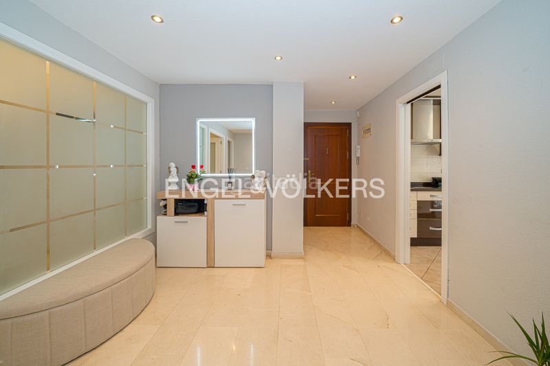 Foto 456038b4-cb70-4cc6-afe6-4cd6fe7e67a6. Apartament amb piscina a Centro Urbano Benidorm