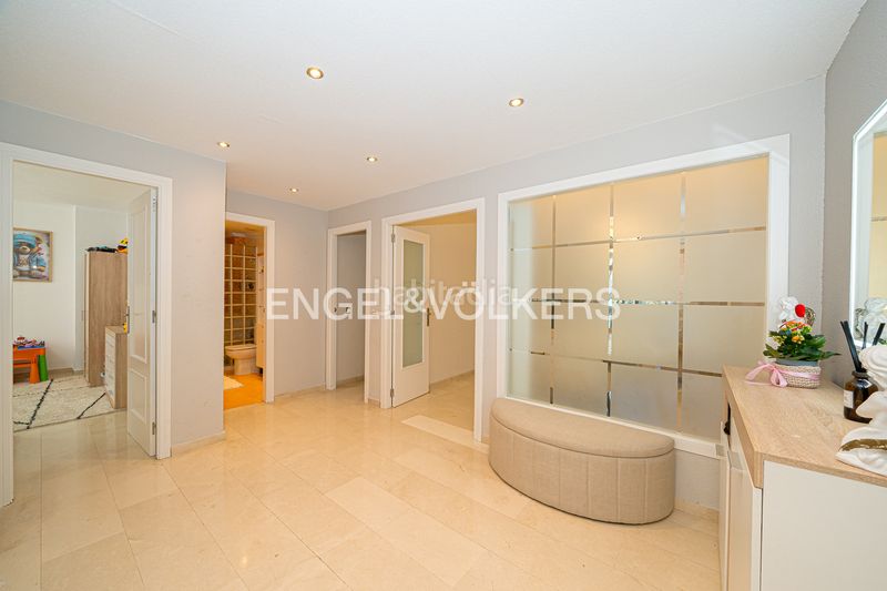 Foto 85393308-5554-482b-9db9-700e7c374c4c. Apartament amb piscina a Centro Urbano Benidorm