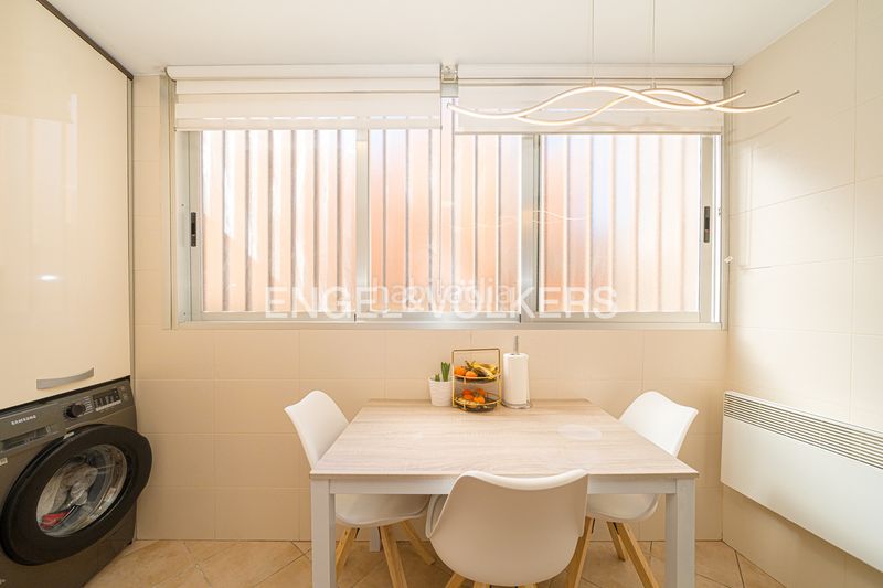 Foto 3744e8f7-6d98-464d-b717-4ab3facb1ce9. Apartamento en Centro Urbano Benidorm