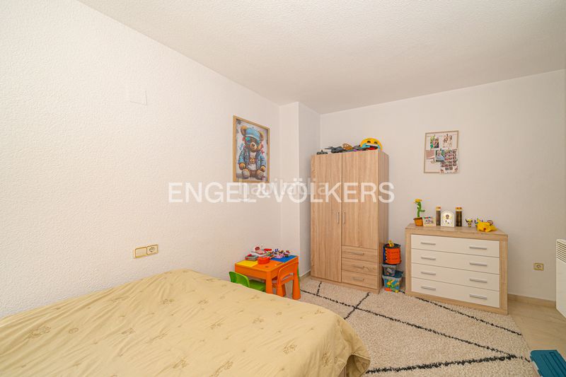 Foto 515b49ca-deb4-4fff-9120-7126151d99a2. Apartamento en Centro Urbano Benidorm