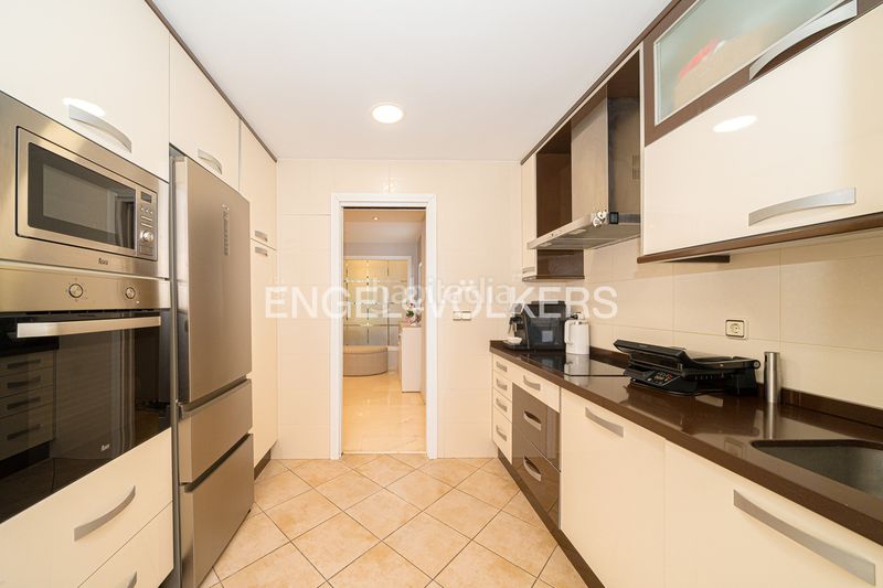 Foto c41714fc-5a40-4e93-bd1d-682ef969a8b2. Apartamento en Centro Urbano Benidorm