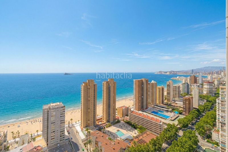 Foto 04b2bfcf-c6c2-4317-a3d3-1cd8d3924e5a. Apartament amb piscina a Playa Levante Benidorm