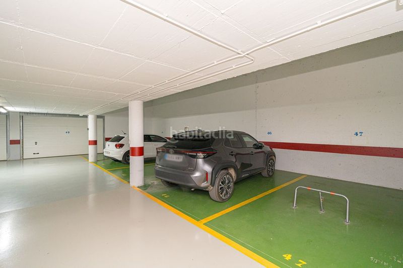 Foto 2da6f8d5-2e54-44be-abd1-c234c956f905. Apartament amb piscina a Playa Levante Benidorm