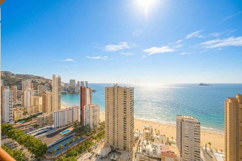 Foto 36e6449f-b0e1-44c2-b234-1d773c9657b2. Apartament amb piscina a Playa Levante Benidorm