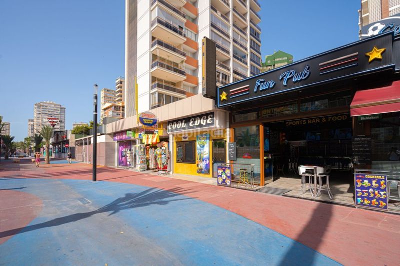 Foto 66a7fcf0-d1a3-4f80-a1fc-40c82ab316b3. Apartament amb piscina a Playa Levante Benidorm