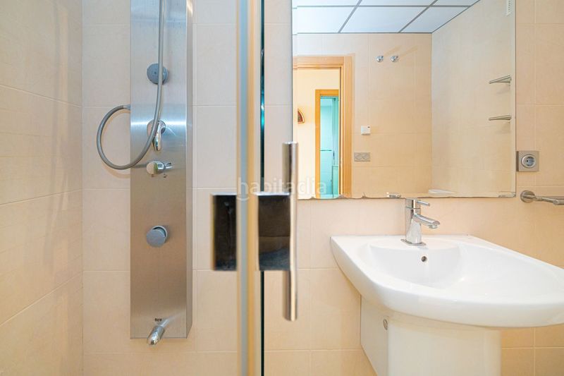 Foto a16d0488-8b2f-4721-95bc-d484f2d8de8f. Apartament amb piscina a Playa Levante Benidorm