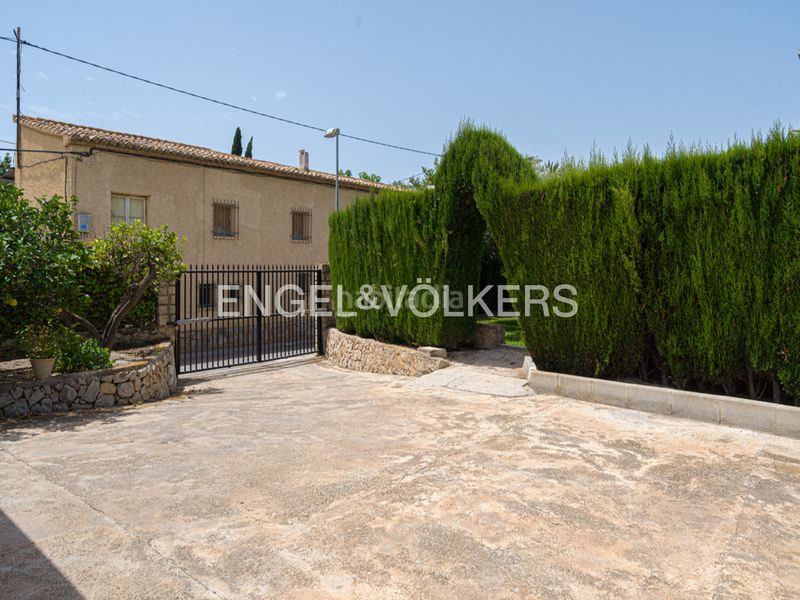 Foto 0f2da27e-c844-4e3a-b54f-364c69504daf. Casa en El Secanet-Hacienda del Sol Vila Joiosa (la)