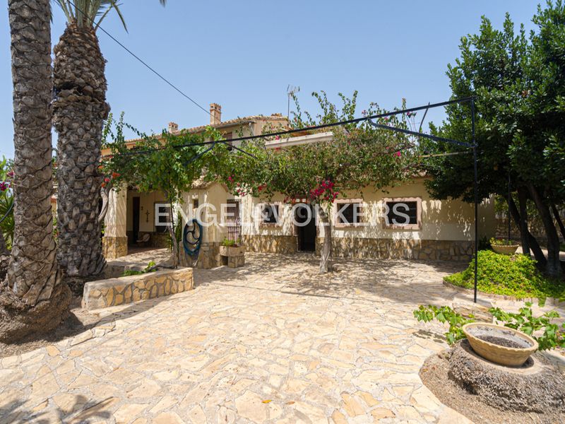 Foto 3a989eaa-2a08-421e-84c0-63dff11281a3. Casa en El Secanet-Hacienda del Sol Vila Joiosa (la)