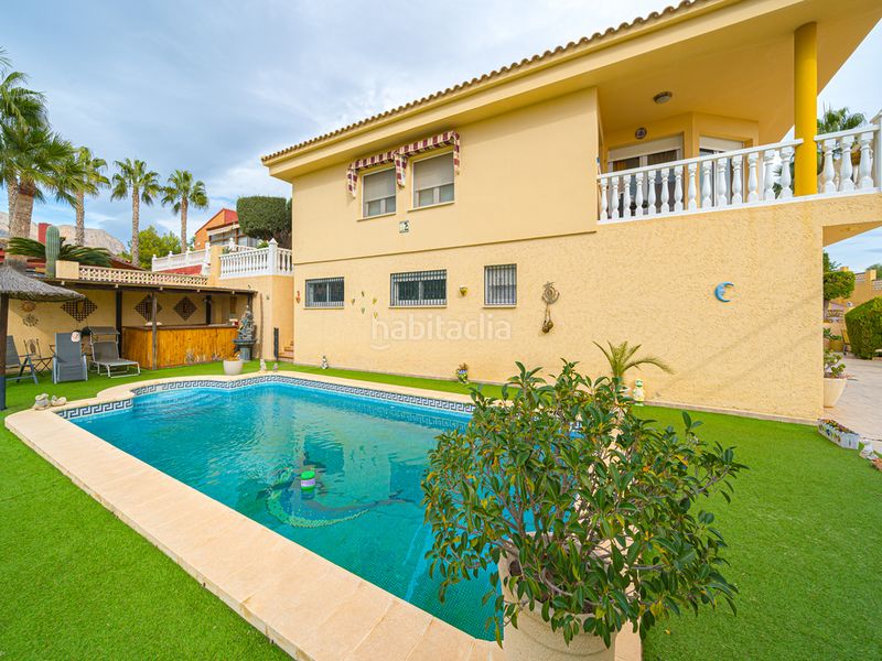Foto 15148a1c-5d94-4e9a-8555-e6ce53a32ab4. Casa amb piscina a Coloma Nucia (la)