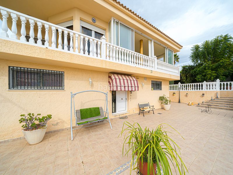Foto e6feccc7-4a1d-44e1-9556-4b405c748aab. Casa amb piscina a Coloma Nucia (la)
