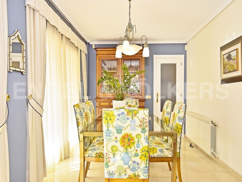 Foto 7660c70c-bfce-420d-af37-5d0adde0ce9f. Lloguer casa amb piscina a Levante Alto Benidorm