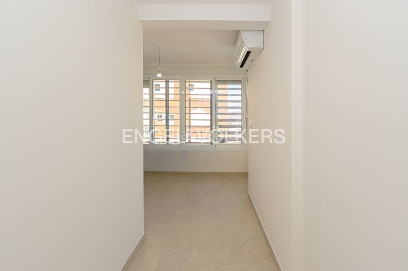 Foto 6af060d8-8e27-4331-aa32-4057a17ebaac. Apartament a Playa Levante Benidorm