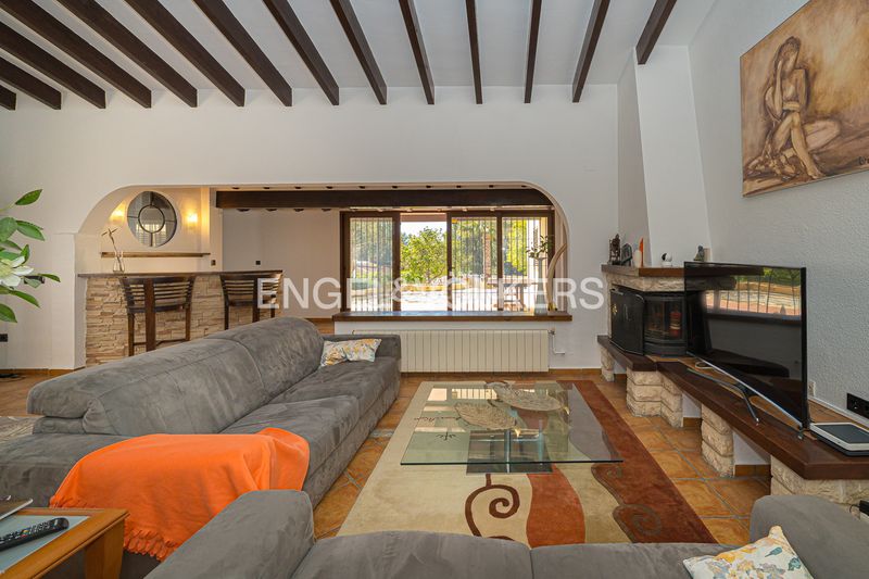 Foto 168ea120-0412-4ba2-9241-e53d64d99bda. Casa amb xemeneia piscina a Barranco Hondo Nucia (la)