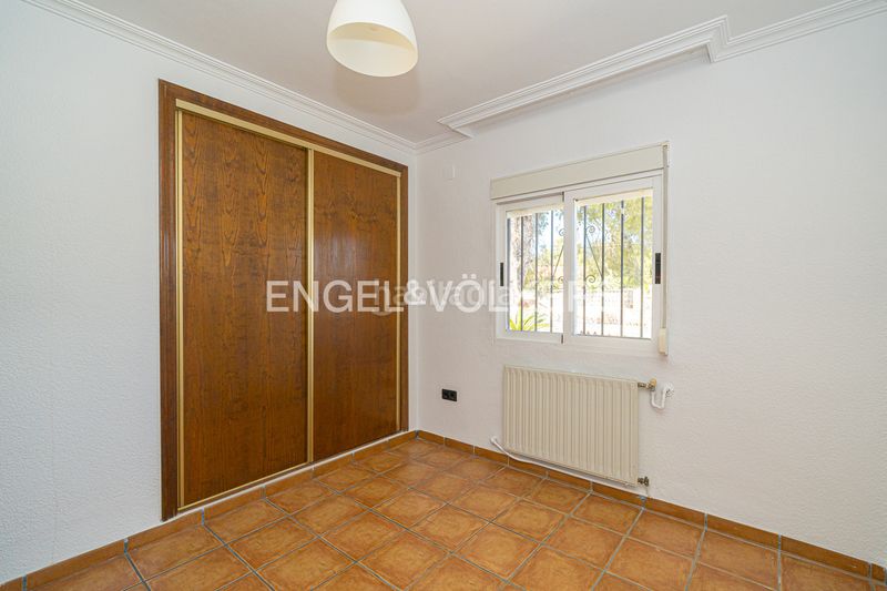Foto a77fc2f1-ae71-4521-b059-50ad1976b32b. Casa amb xemeneia piscina a Barranco Hondo Nucia (la)
