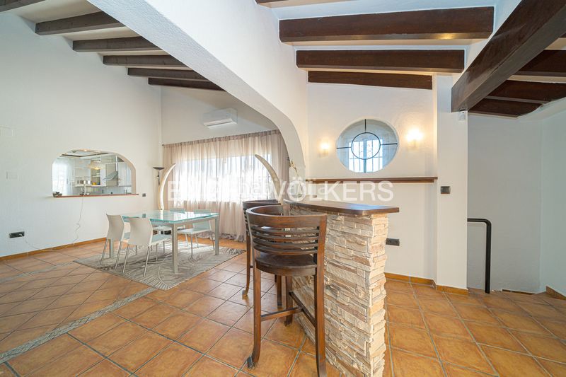 Foto c4035e57-d63f-4f4a-8862-15b7dedeacdc. Casa amb xemeneia piscina a Barranco Hondo Nucia (la)