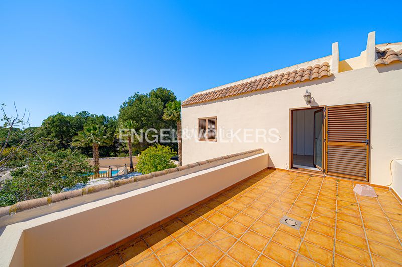 Foto e4daa6fb-3ef7-4a18-a895-c2533fd75b45. Casa amb xemeneia piscina a Barranco Hondo Nucia (la)