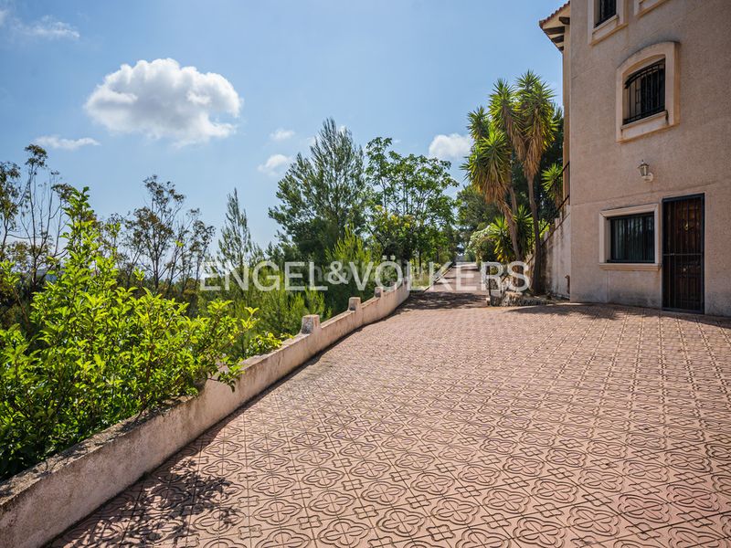 Foto 352c47b2-8d27-4994-b843-573f380a4100. Casa amb xemeneia piscina a Montebello - Nou Espai Nucia (la)