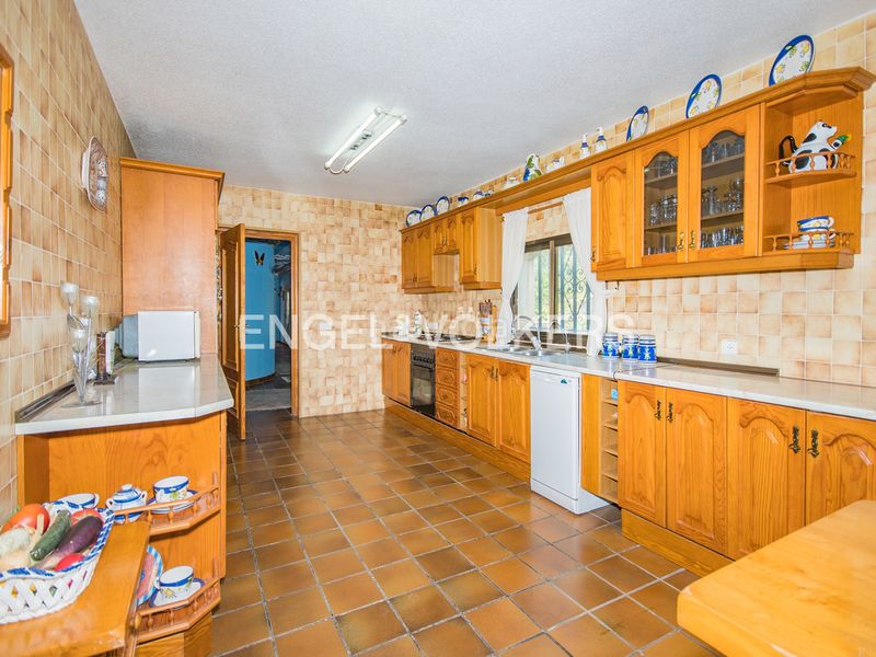 Foto 59a52c0f-3d0f-41f4-a54a-301719b16292. Casa amb xemeneia piscina a Montebello - Nou Espai Nucia (la)