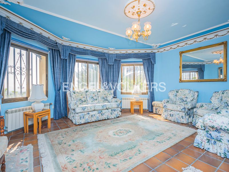 Foto 76cca3b0-19cc-4795-bed2-e49eb6558783. Casa amb xemeneia piscina a Montebello - Nou Espai Nucia (la)