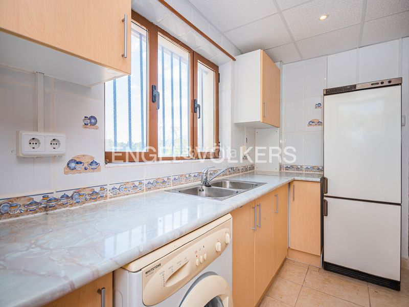 Foto 8785fba8-269a-4019-a281-8fa9f9a3598d. Casa amb xemeneia piscina a Montebello - Nou Espai Nucia (la)