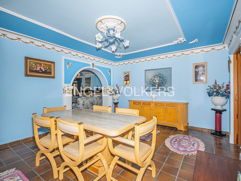 Foto 9a5e3769-d6af-4d1c-8f26-608b404fd7f0. Casa amb xemeneia piscina a Montebello - Nou Espai Nucia (la)