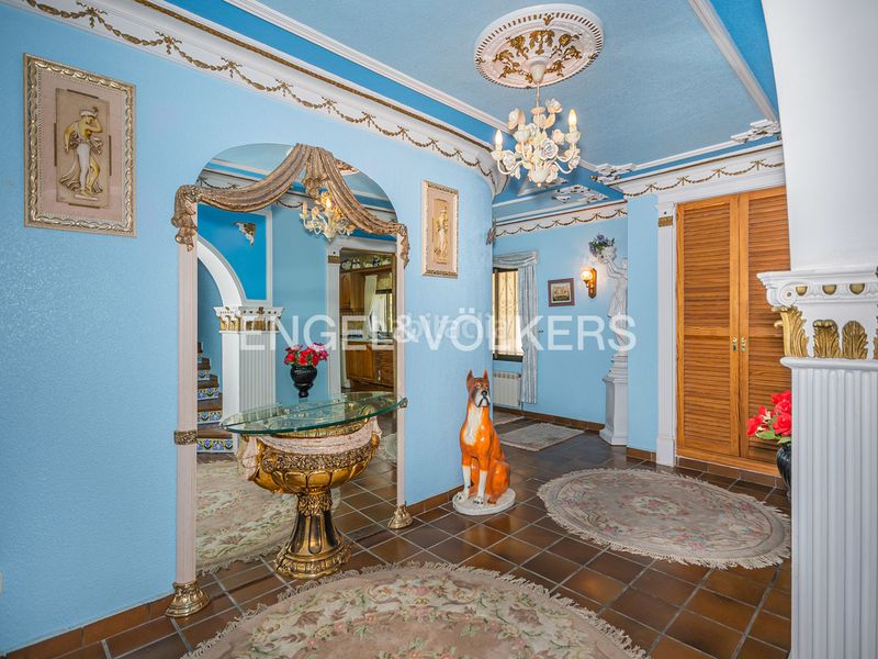 Foto a662305c-76f4-4a8d-8ddc-4d75b5675e6b. Casa amb xemeneia piscina a Montebello - Nou Espai Nucia (la)