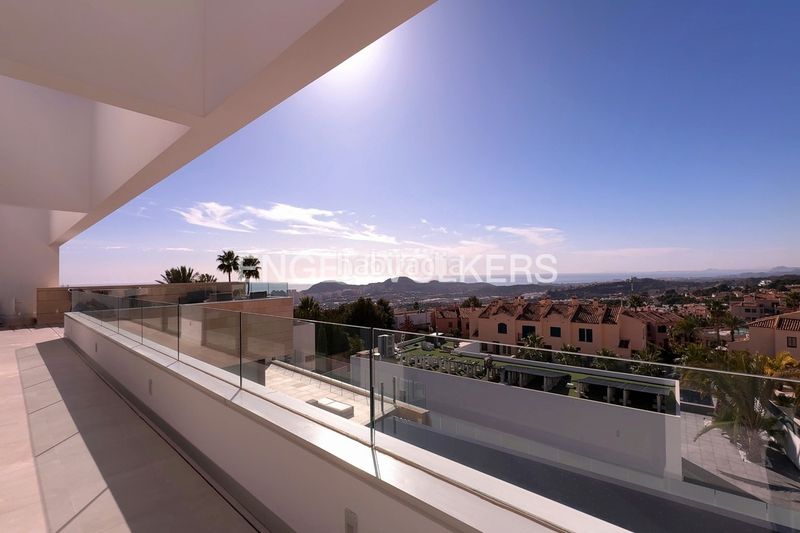 Foto 12babf78-9252-43ed-b931-9b11144f58d3. Casa amb piscina a Golf Bahía Finestrat