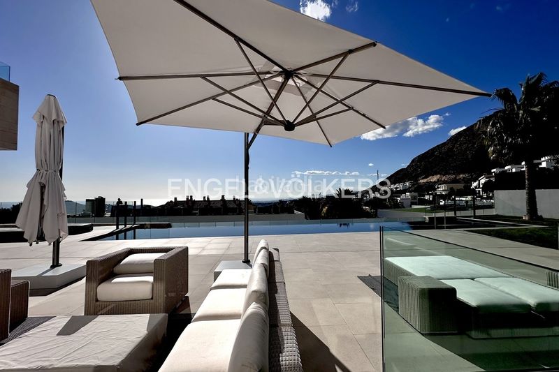 Foto 56523a5e-30ed-49c5-898b-afa2ef26471d. Casa amb piscina a Golf Bahía Finestrat