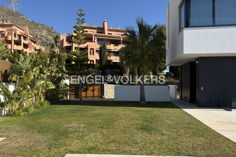 Foto 7452a0ae-3942-4143-8186-62017985a36d. Casa amb piscina a Golf Bahía Finestrat