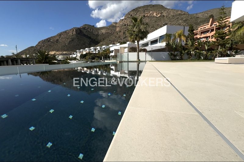 Foto cbca1dce-44ff-4873-99f6-a55e3935961e. Casa amb piscina a Golf Bahía Finestrat